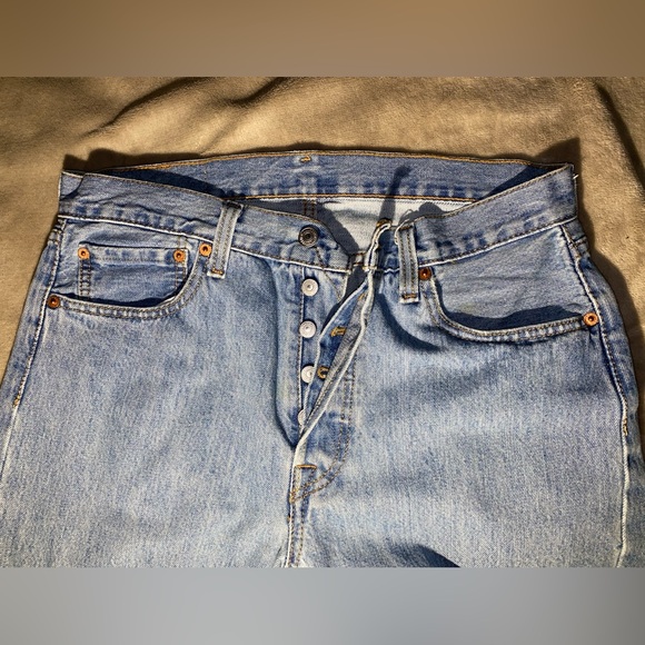 Levi’s 501 Jeans - Picture 7 of 7